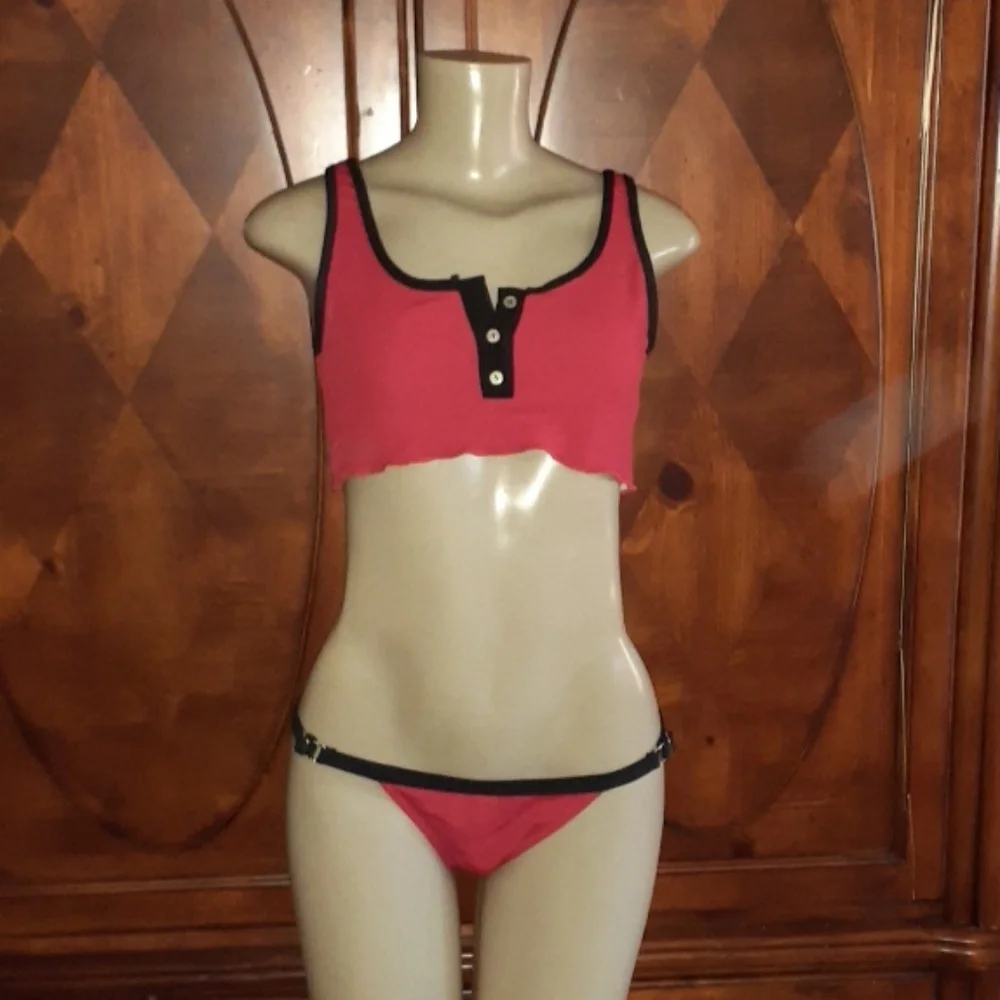 New Cheeky red bikini